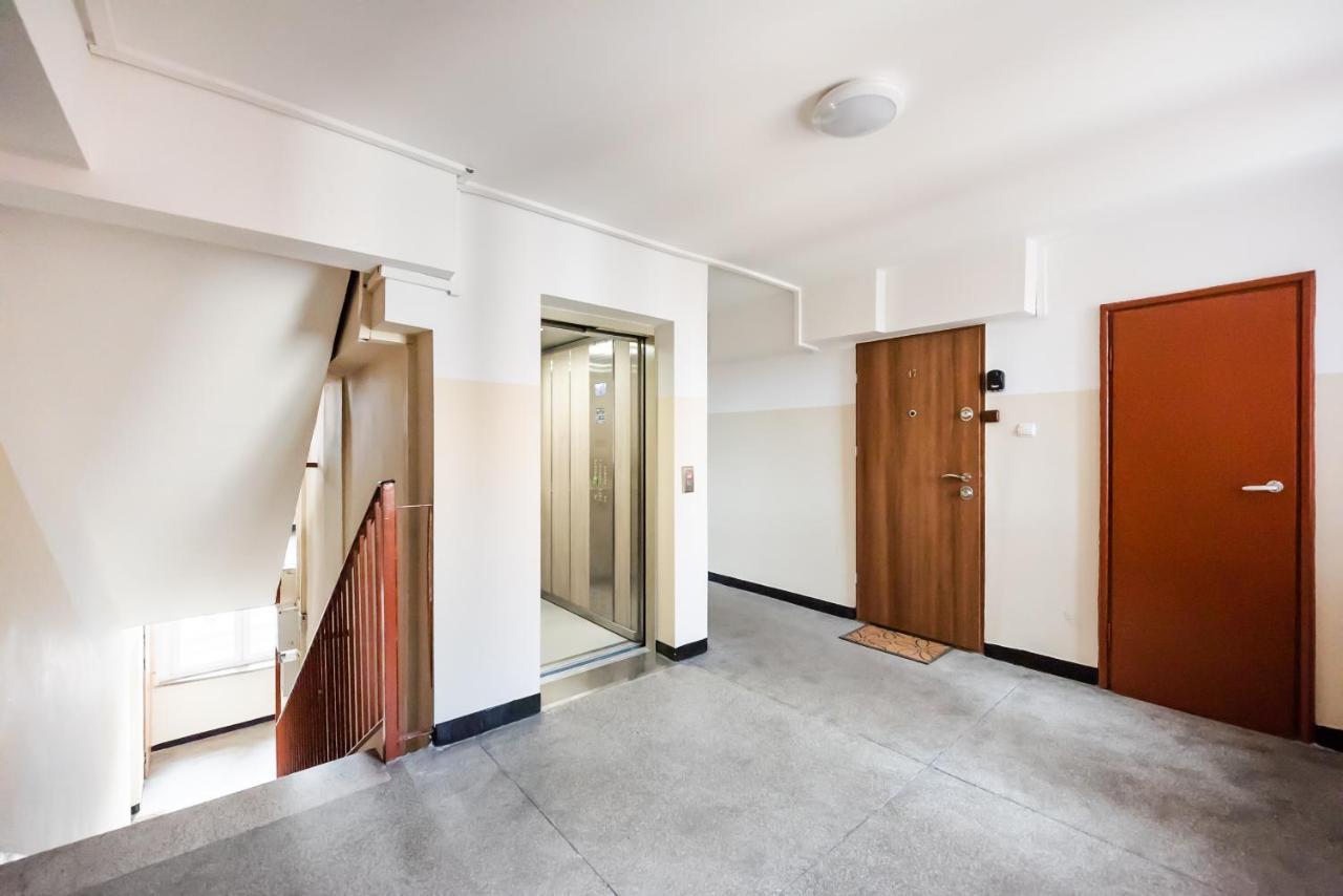 Ochota Artistic Space Apartment Warsaw Luaran gambar